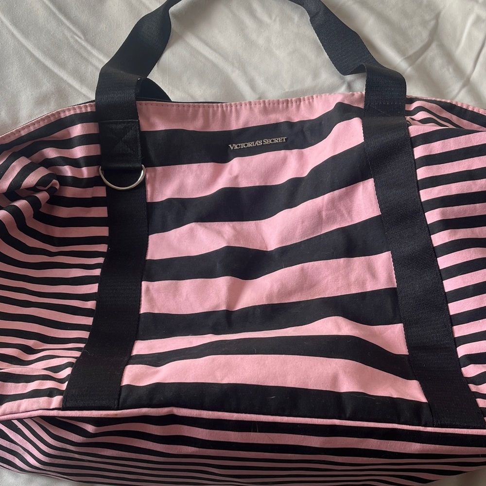 Victoria's Secret Pink and Black Weekender Bag
